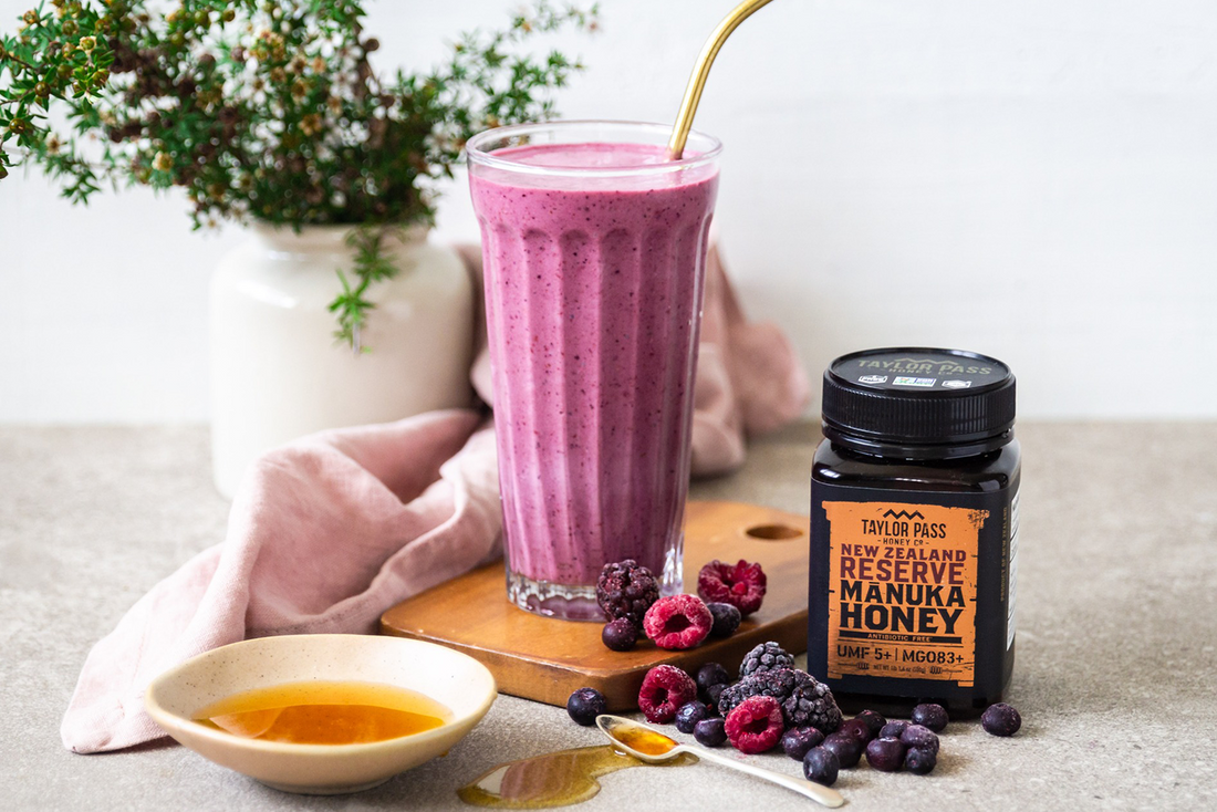 Mānuka Honey and Berry Antioxidant Smoothie